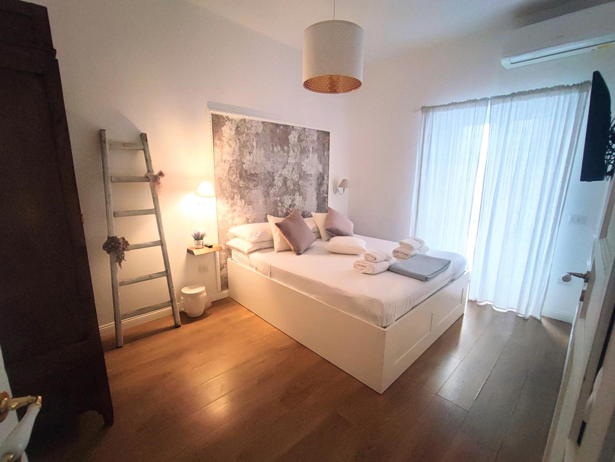 Annamaria Rooms Napoli Værelse billede