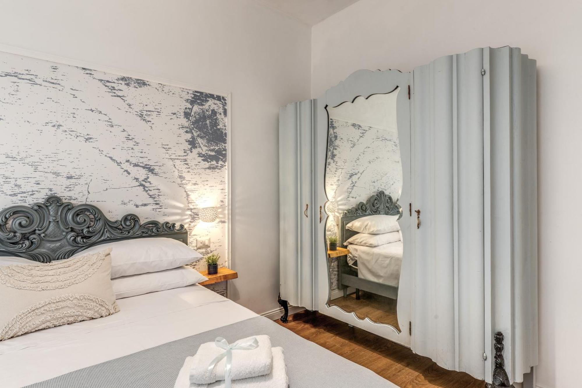 Annamaria Rooms Napoli Eksteriør billede